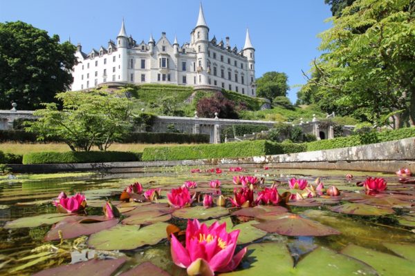 DUNROBIN CASTLE GARDENS_1235911103